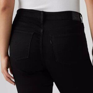 LEVI'S 312 Shaping Slim Women's Jeans, Size 32" x Length 30"